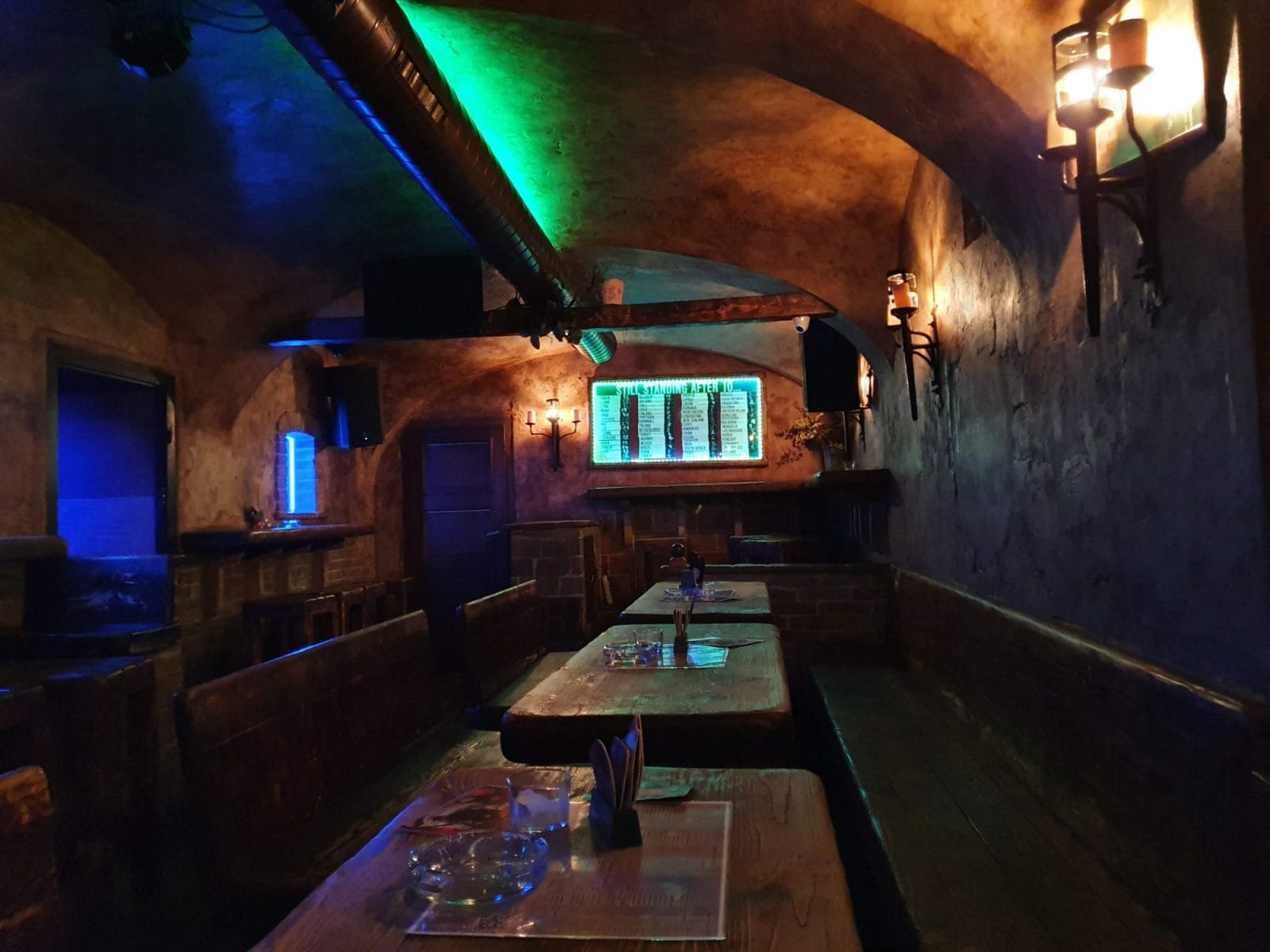 Zbrojnoš Pub Inside