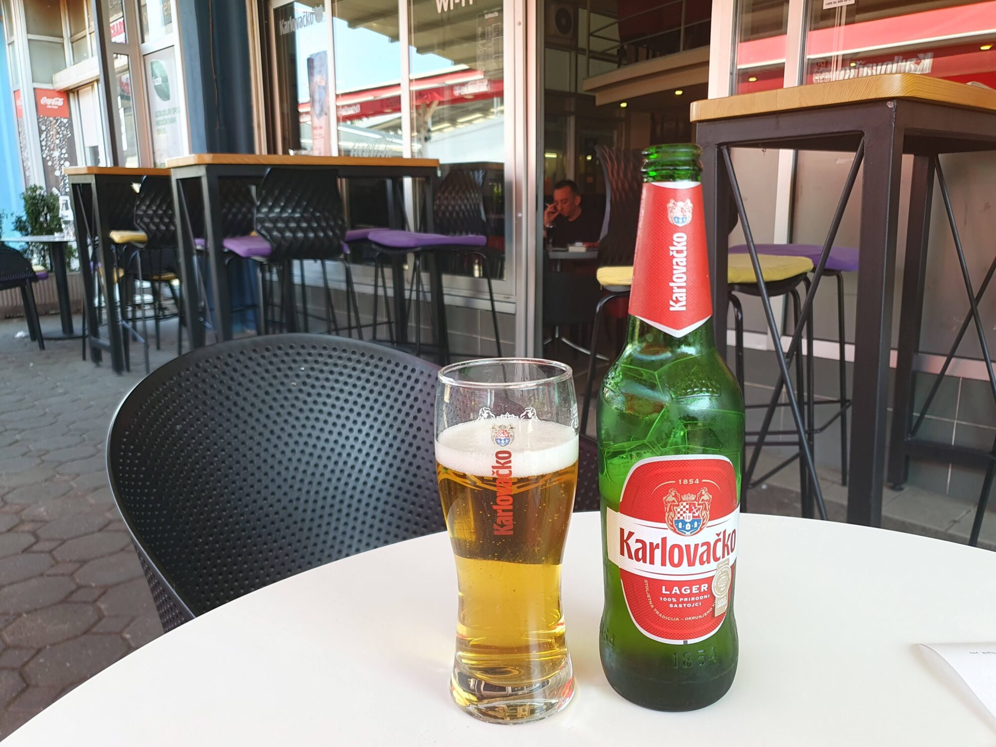 Klimatizirano Market Bar