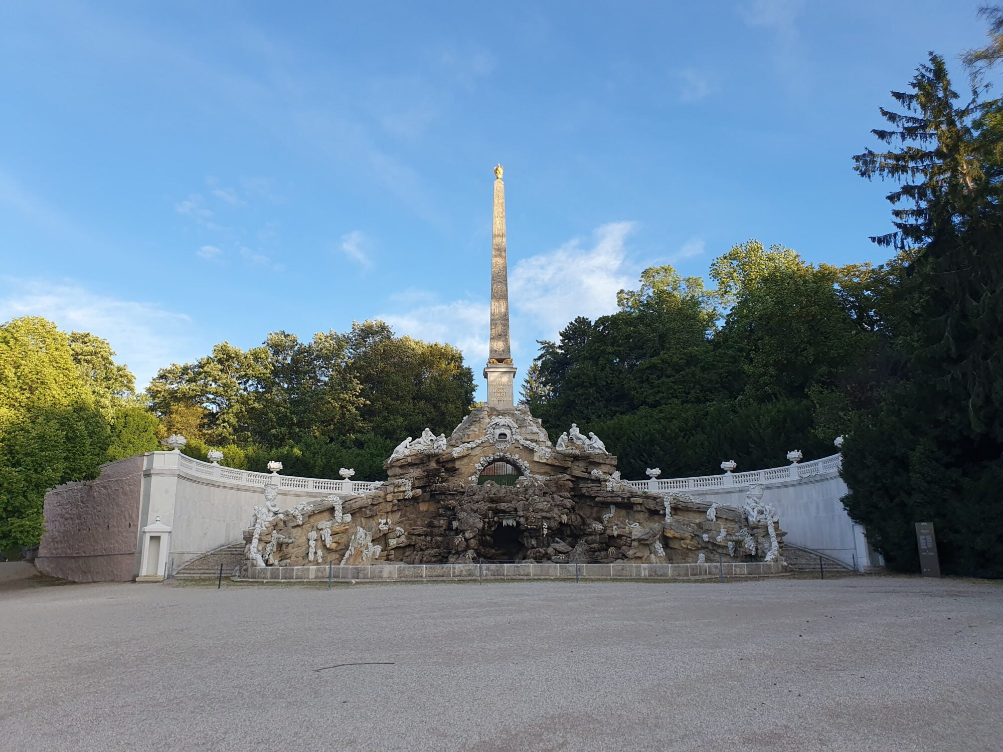 Obeliskbrunnen