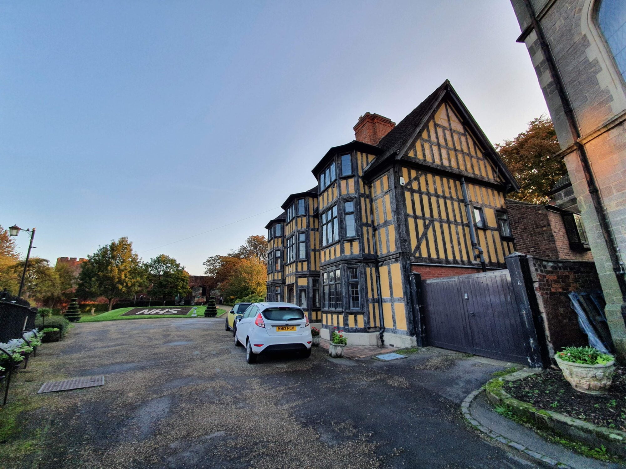 Castle Gates House