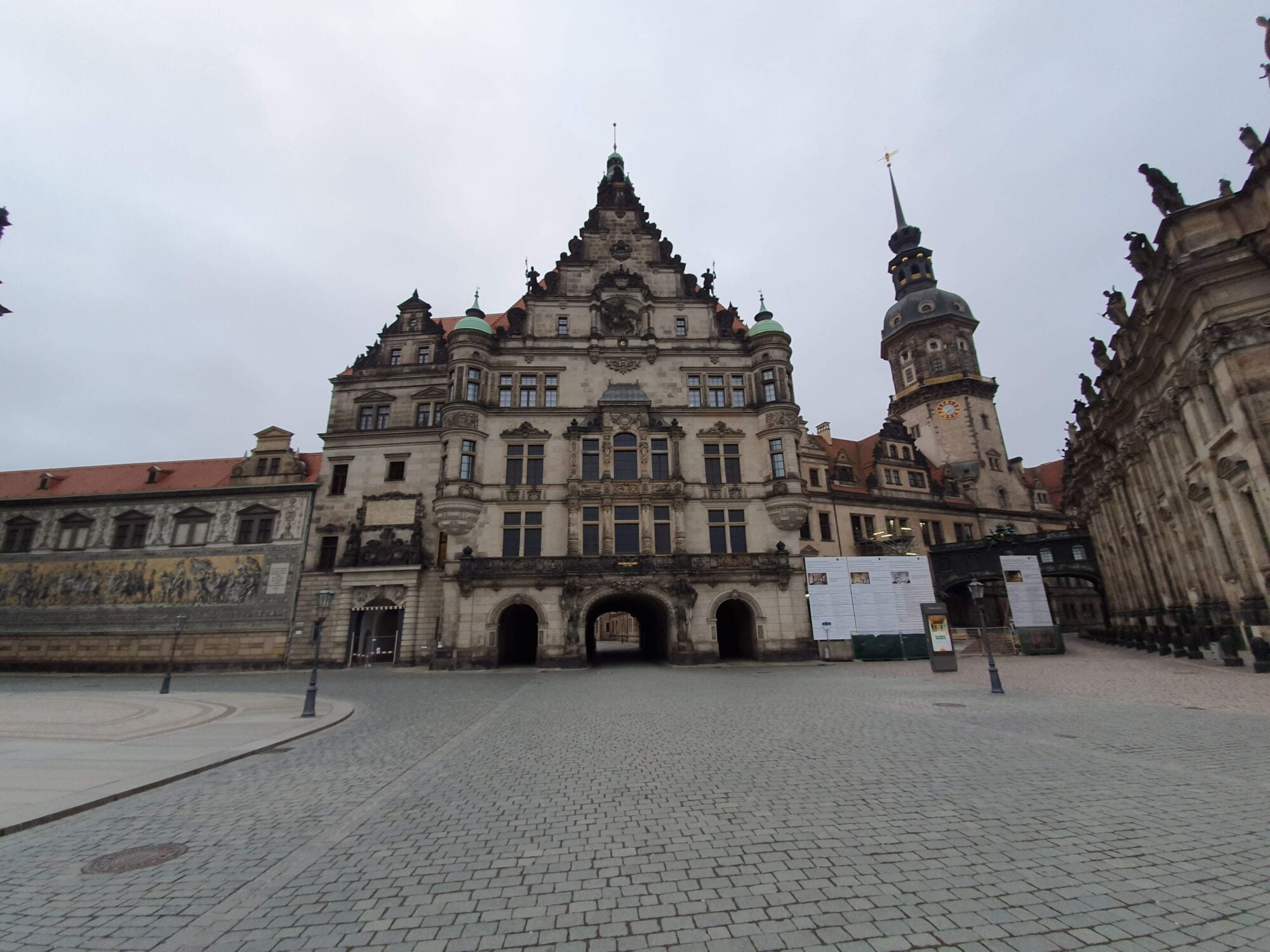 Dresden Castle Photo