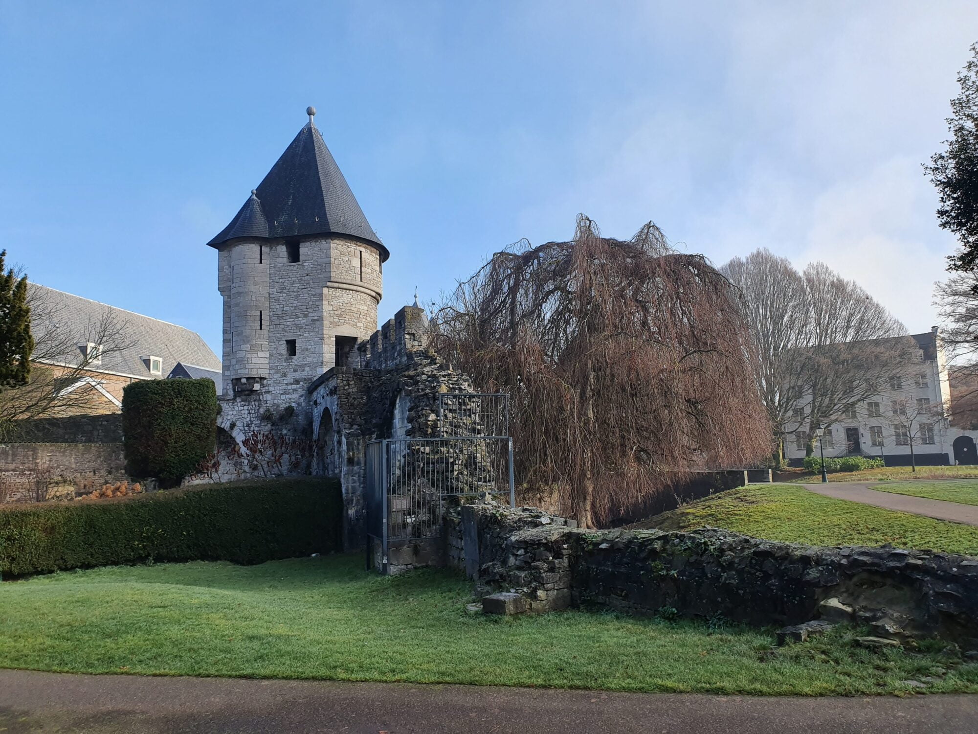 Father Vinck Tower