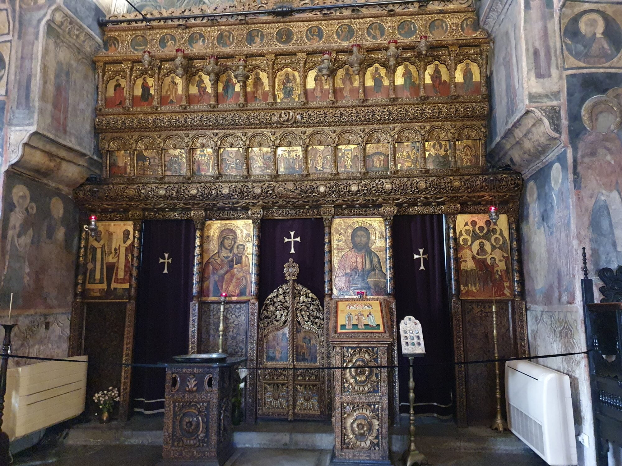 Stavropoleos Monastery Church Interior