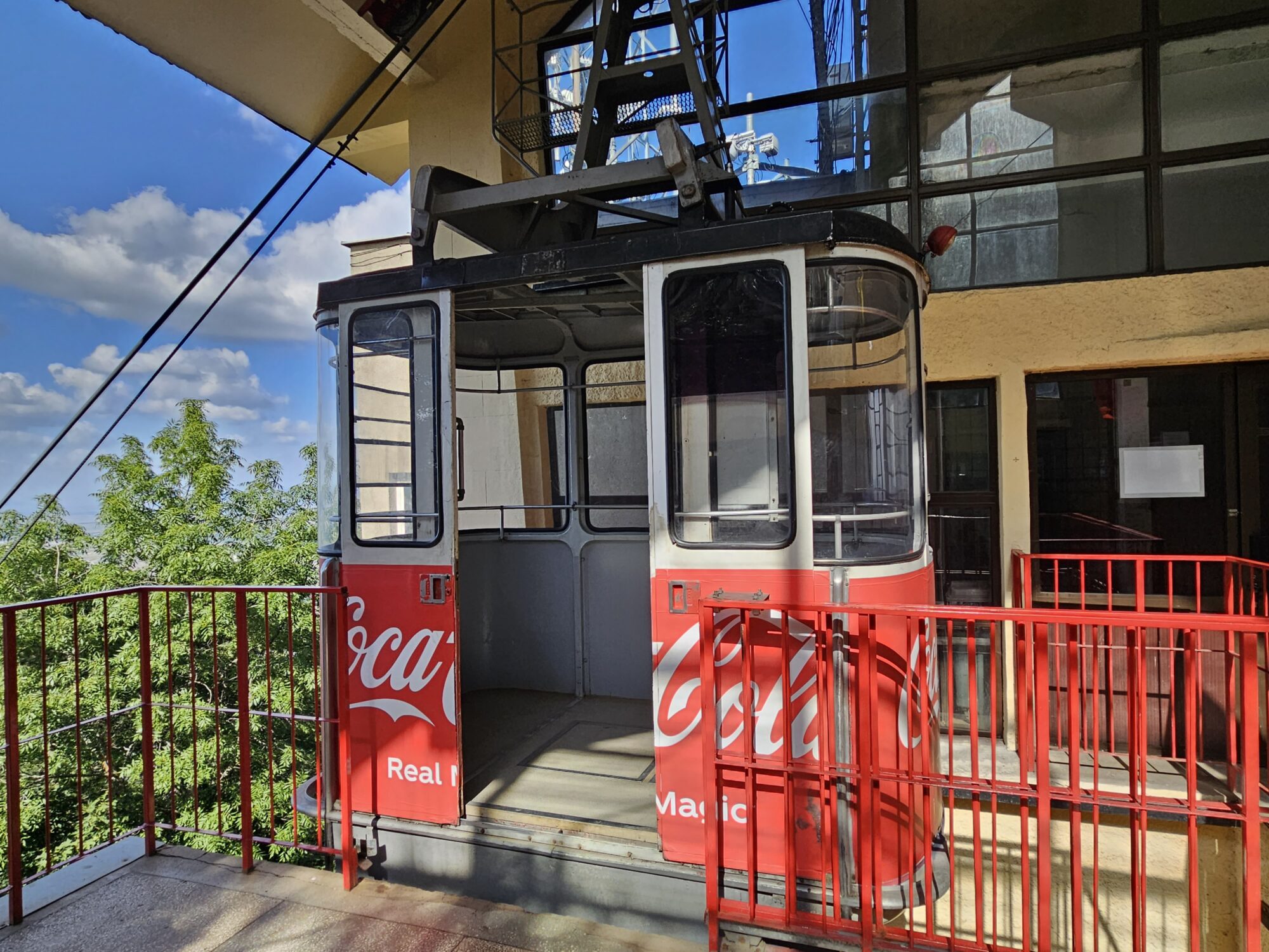 Things To Do - Ride Tampa Cable Car