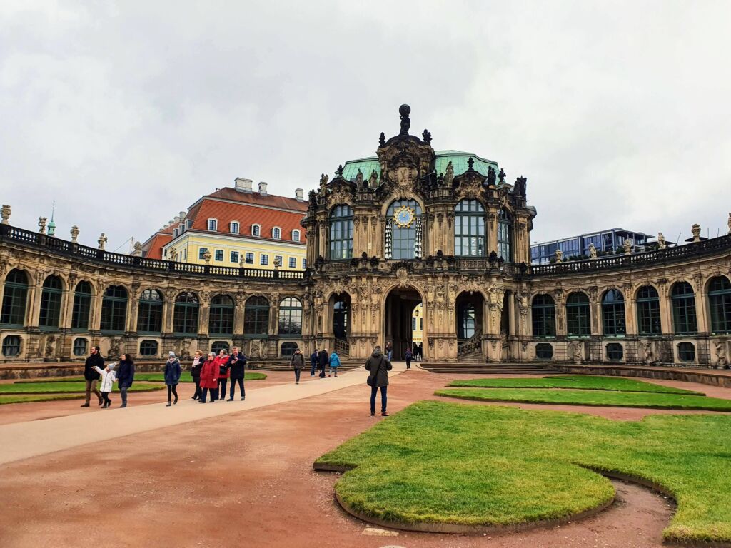 Zwinger Attractions