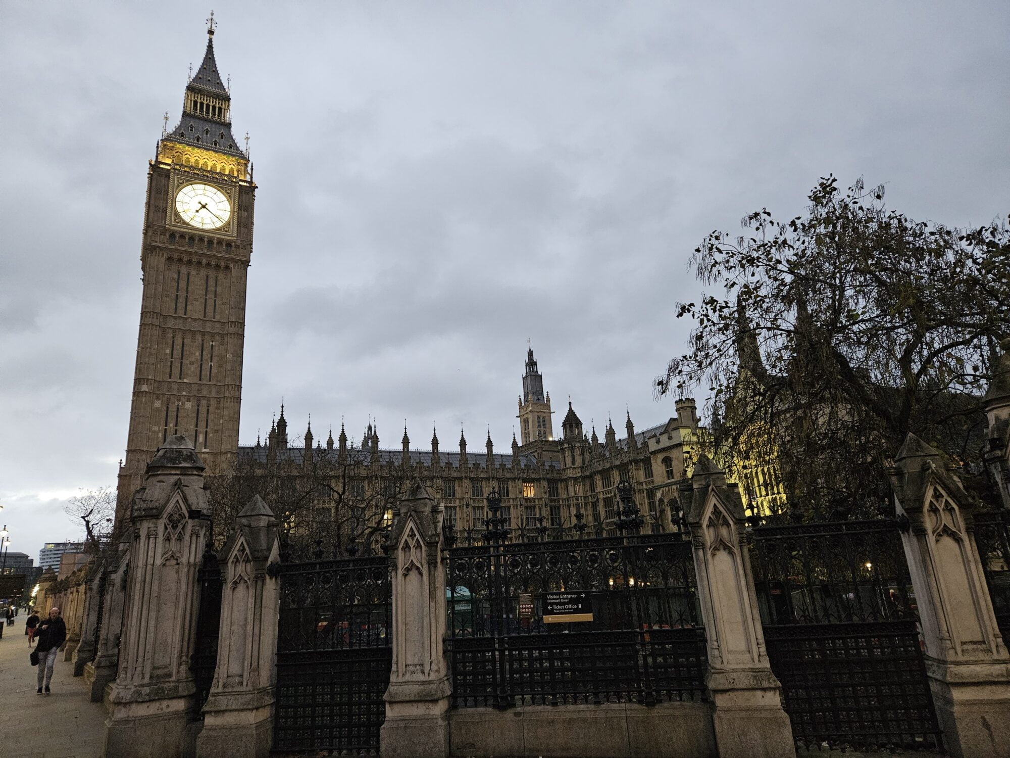 Big Ben clock