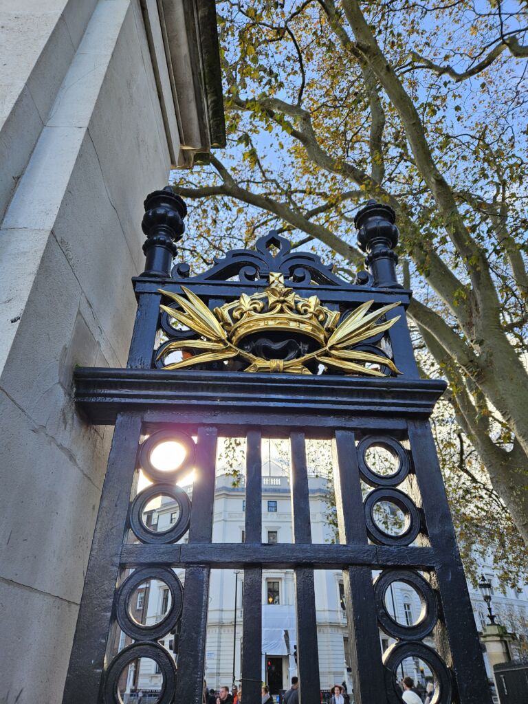 Buckingham Palalce Fence