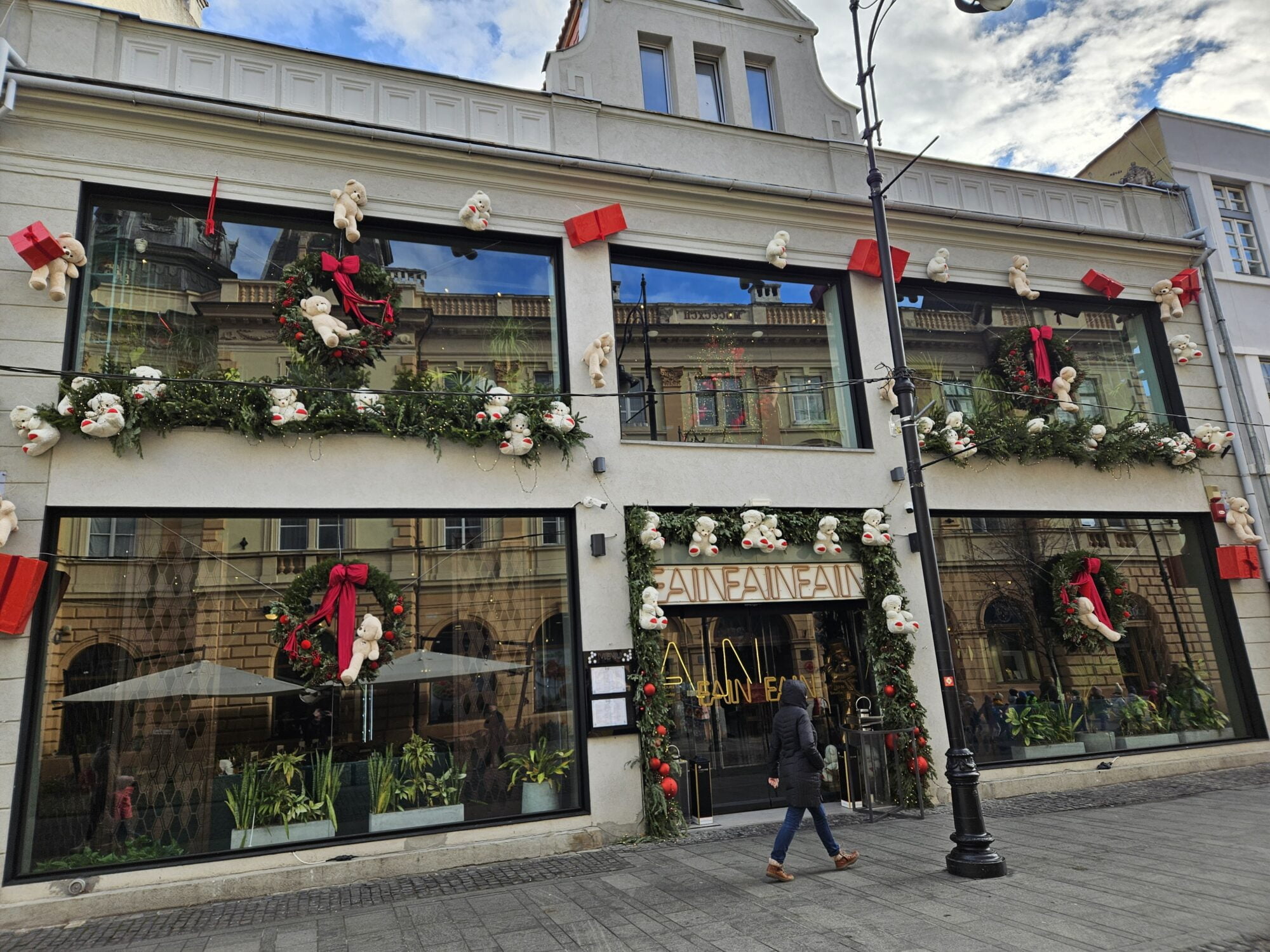 Fain Restaurant