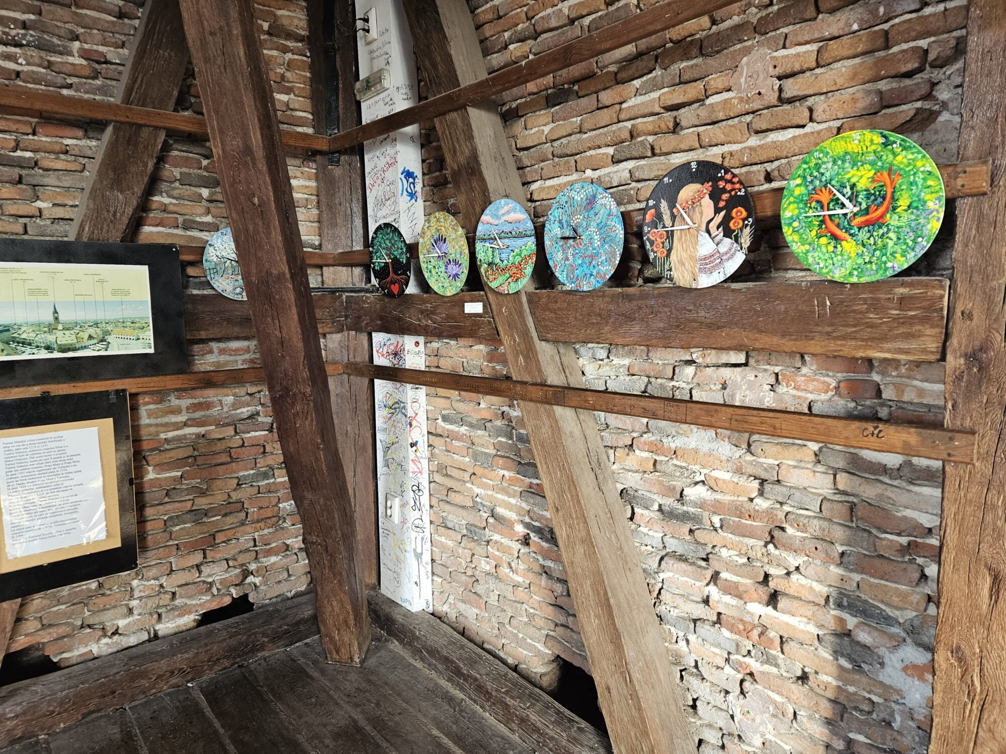 Turnul Sfatului Clocks