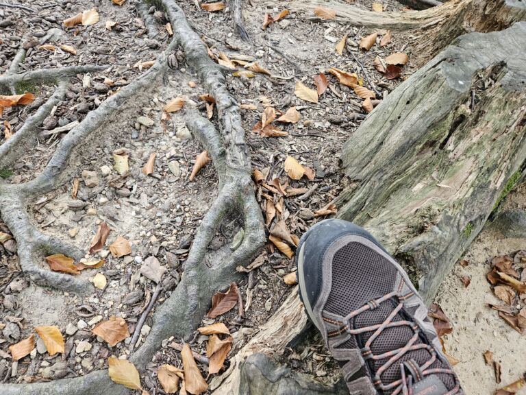 Columbia Men's Redmond Waterproof Hiking Shoes