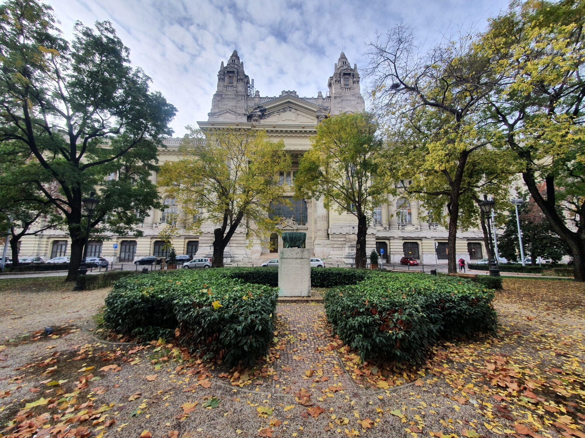 Exchange Palace Liberty Square
