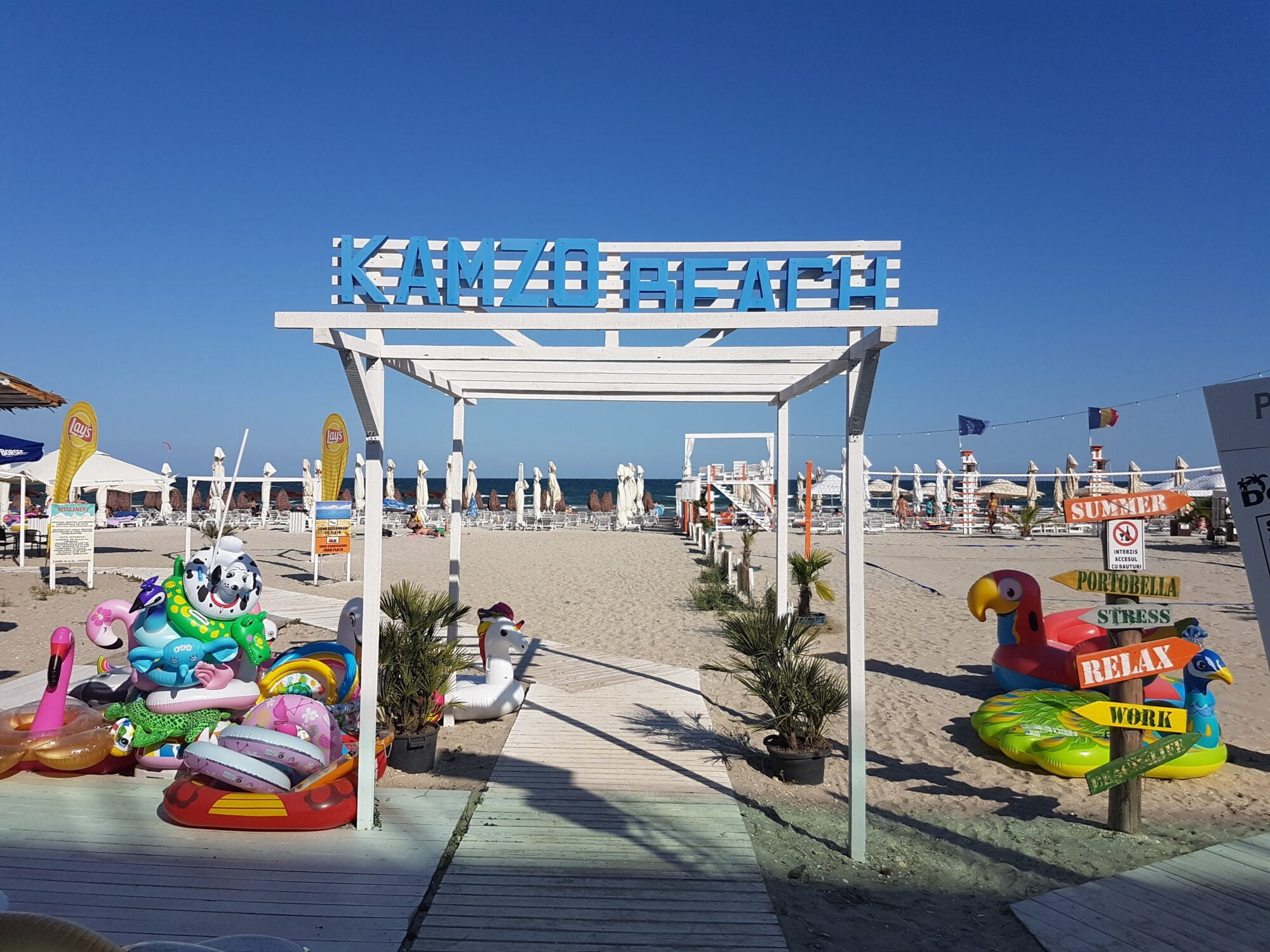 Kamzo beach