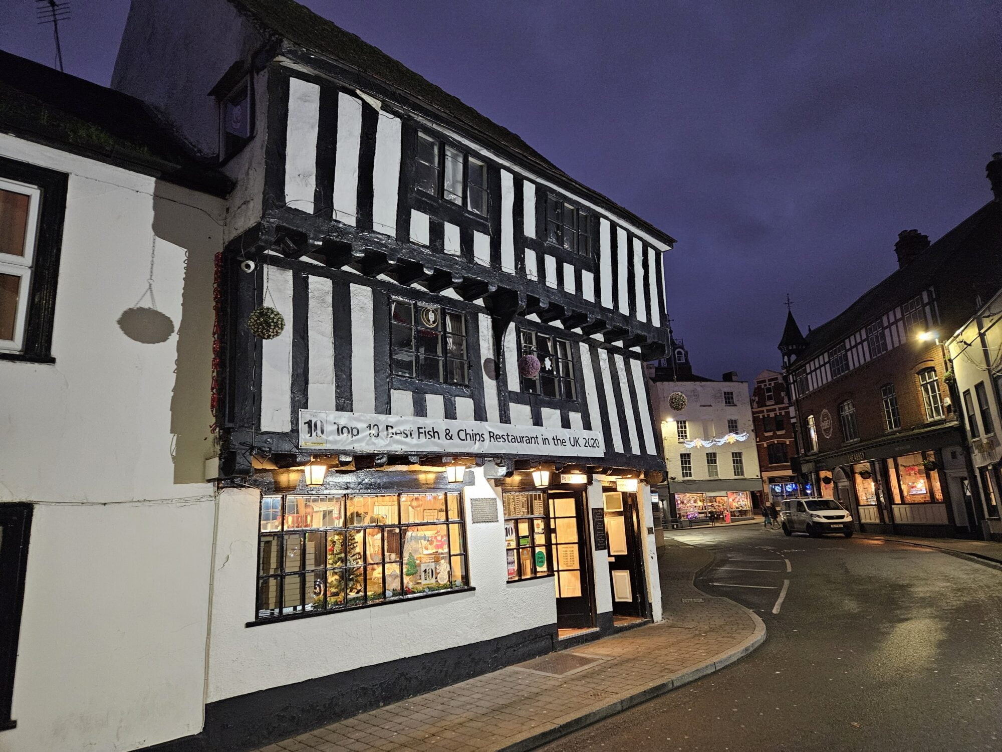 Ye Olde Restaurant & Fish Shoppe Outside