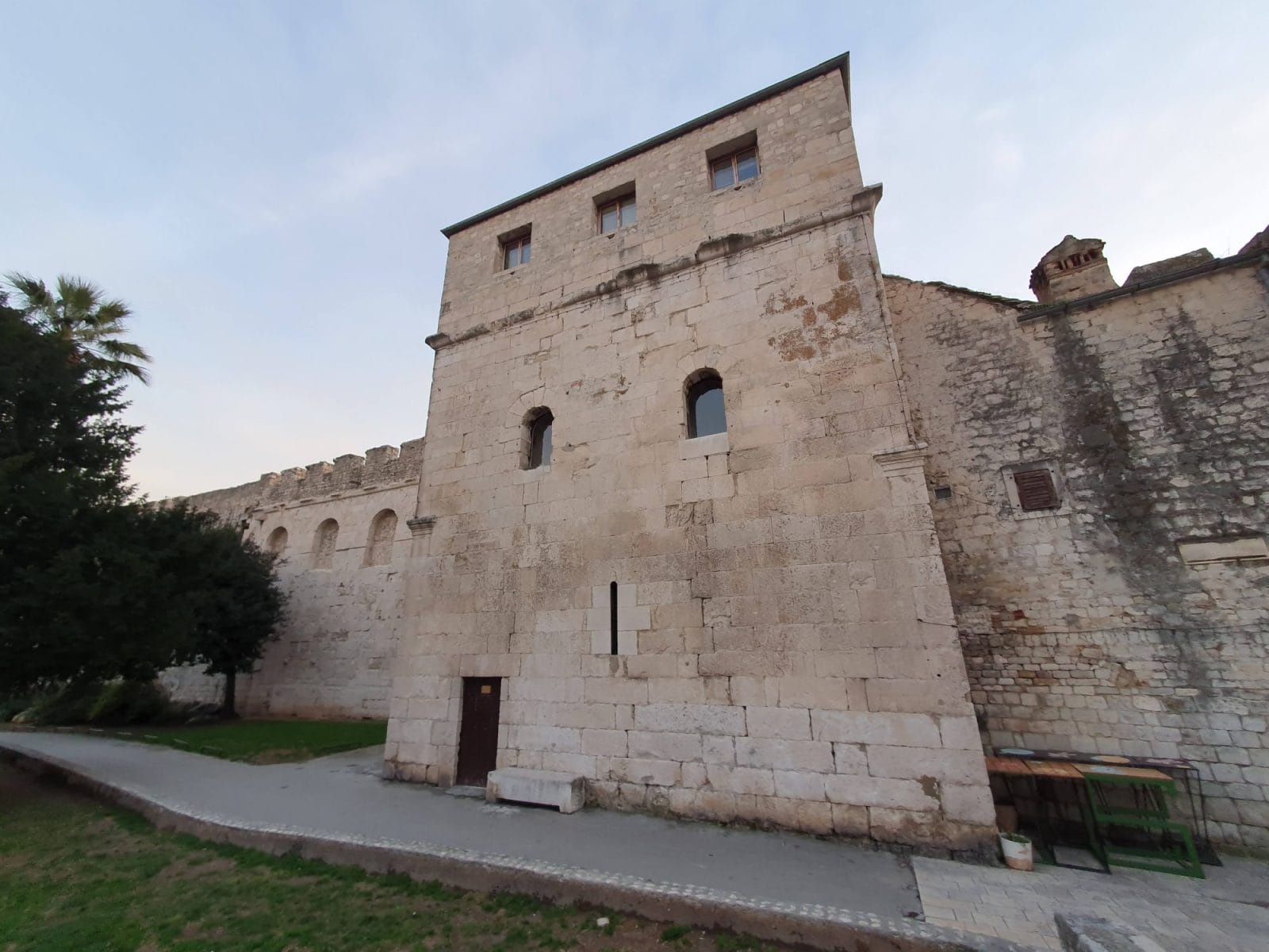 Palace Walls