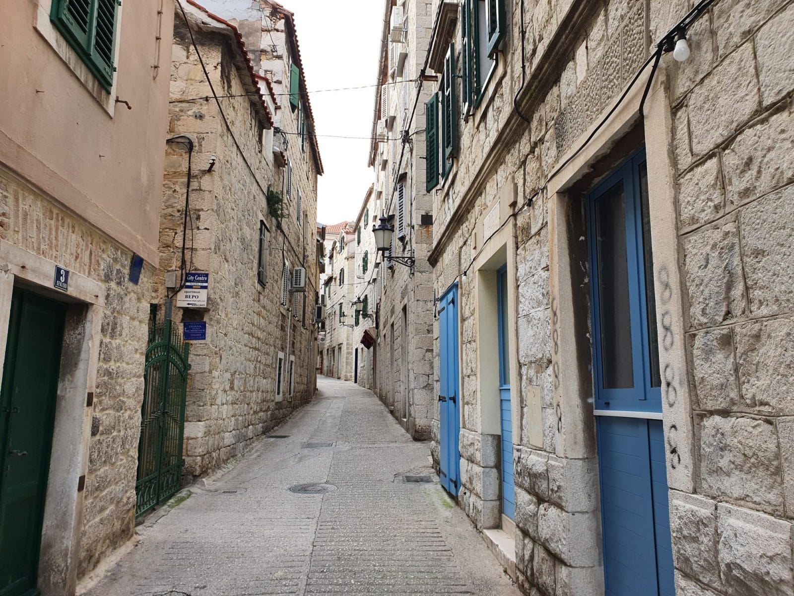 Veli Varos Split