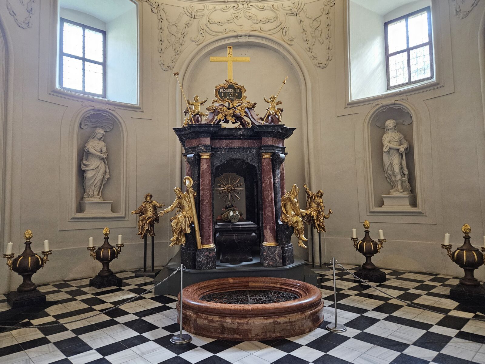Decor