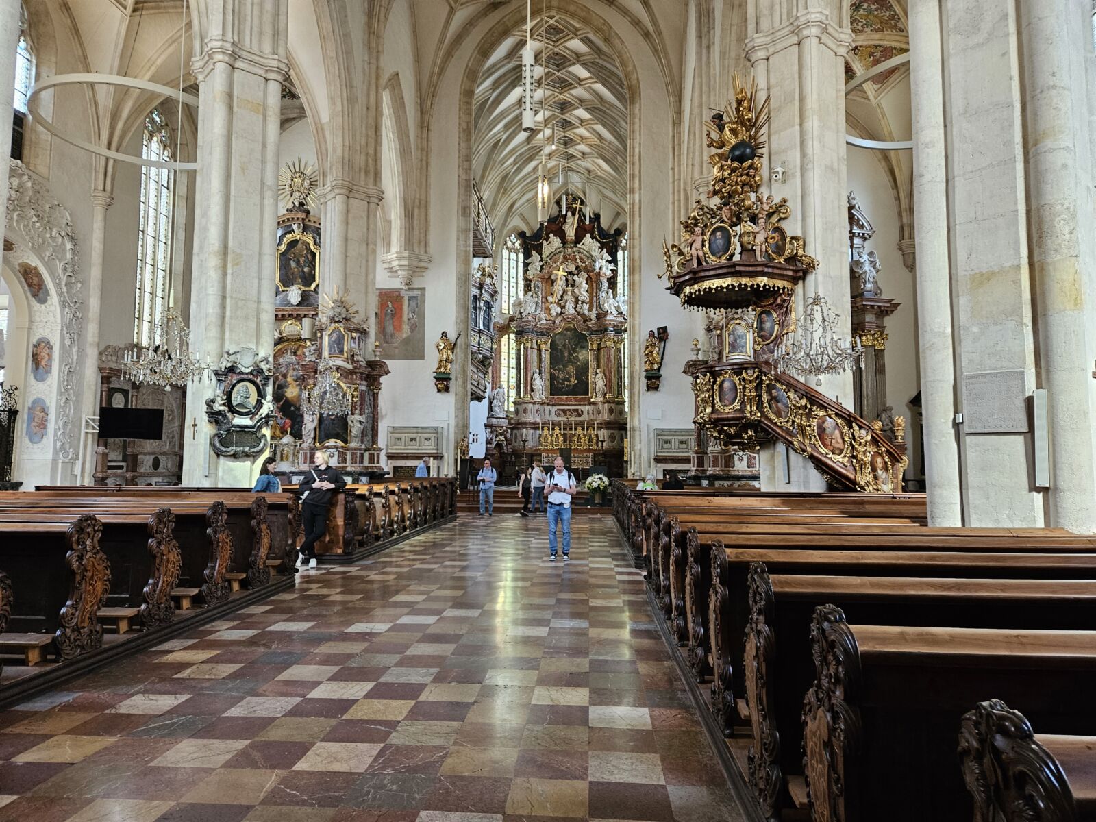 Nave