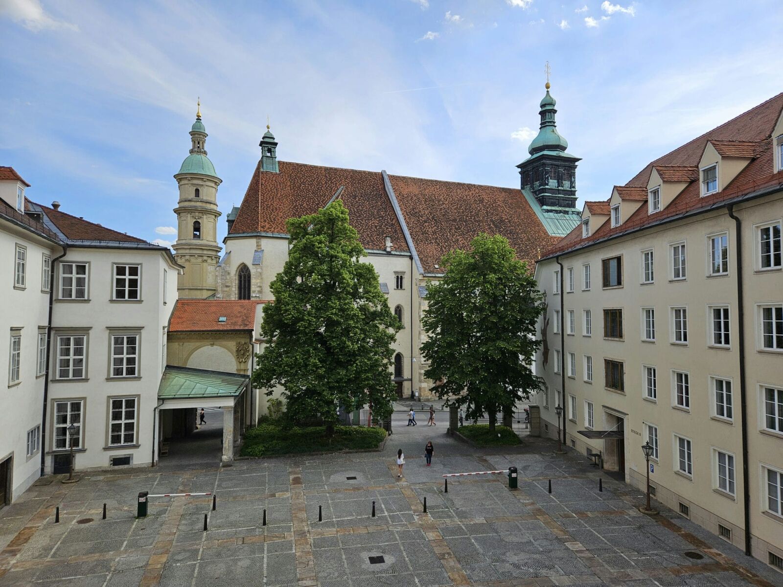 View From Doppelwendeltreppe