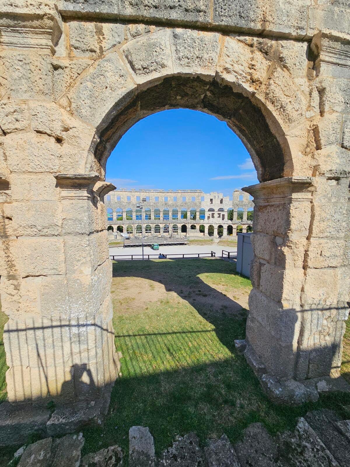Arch Views
