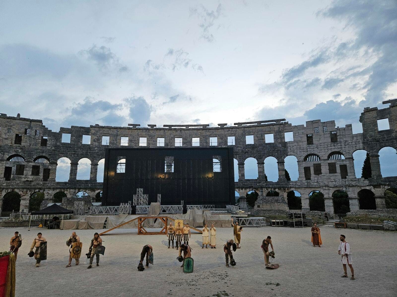 Gladiator performers