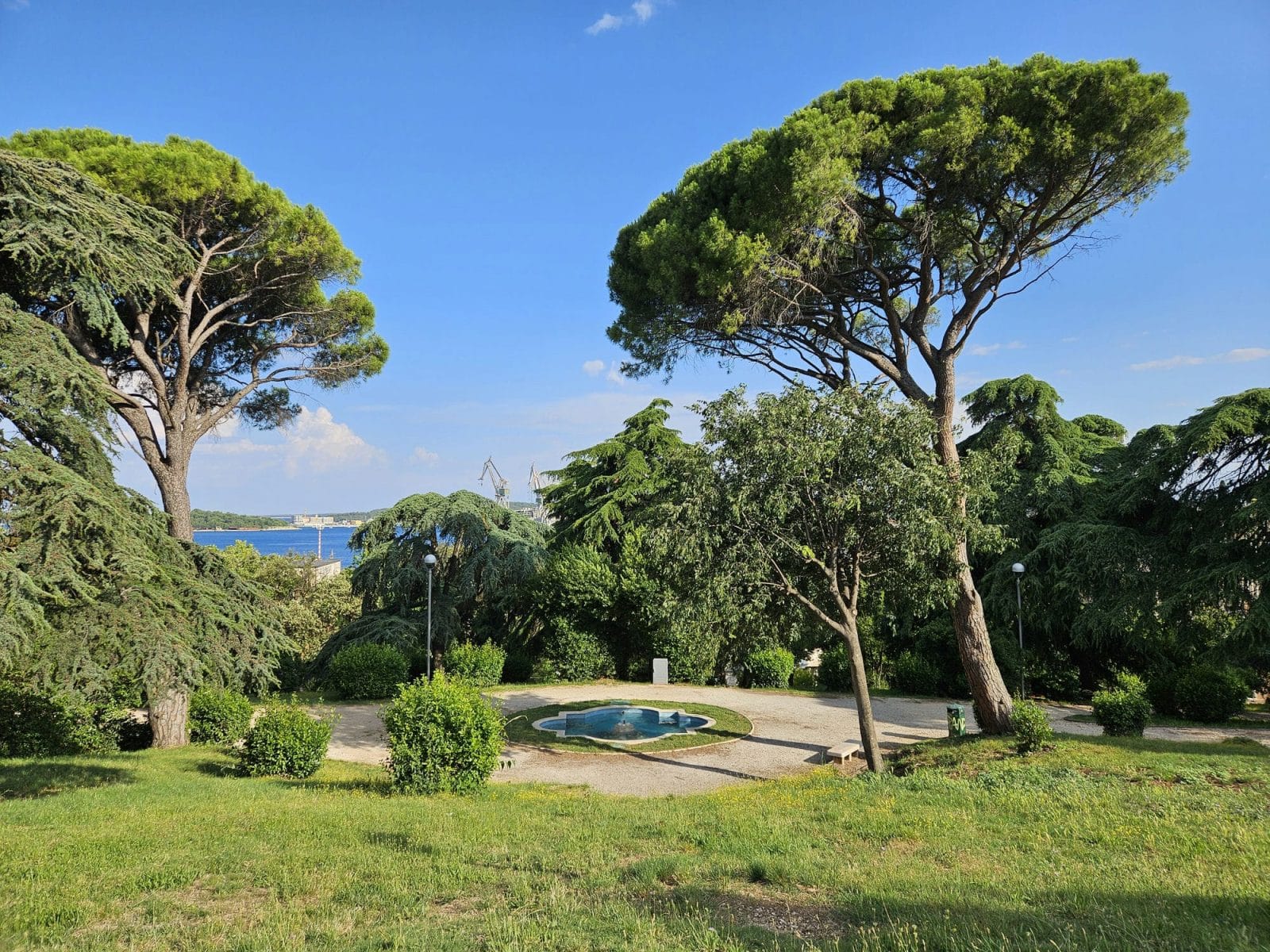 Montezaro Park