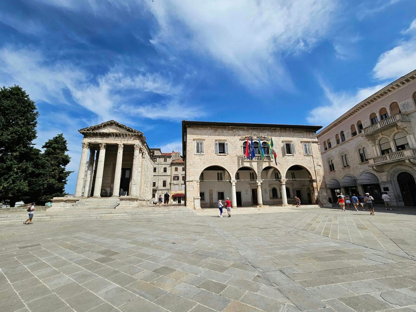 Things to do in Pula