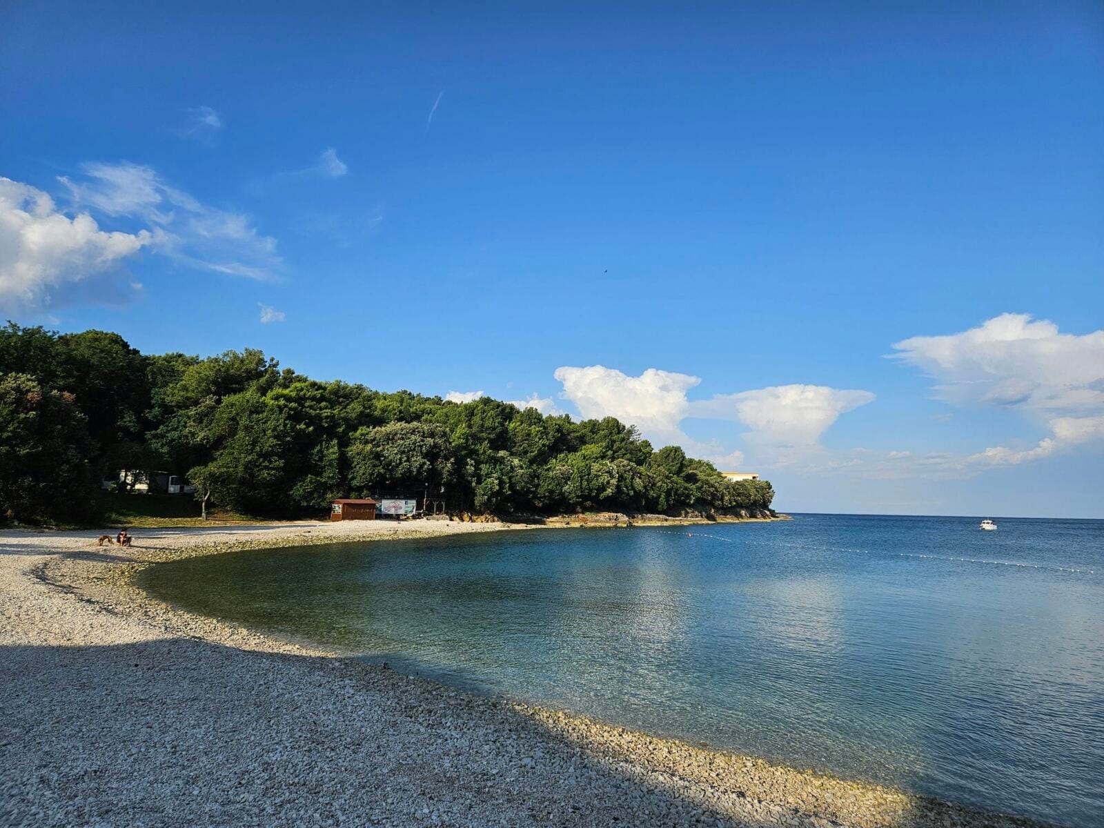Valsaline Beach in Pula