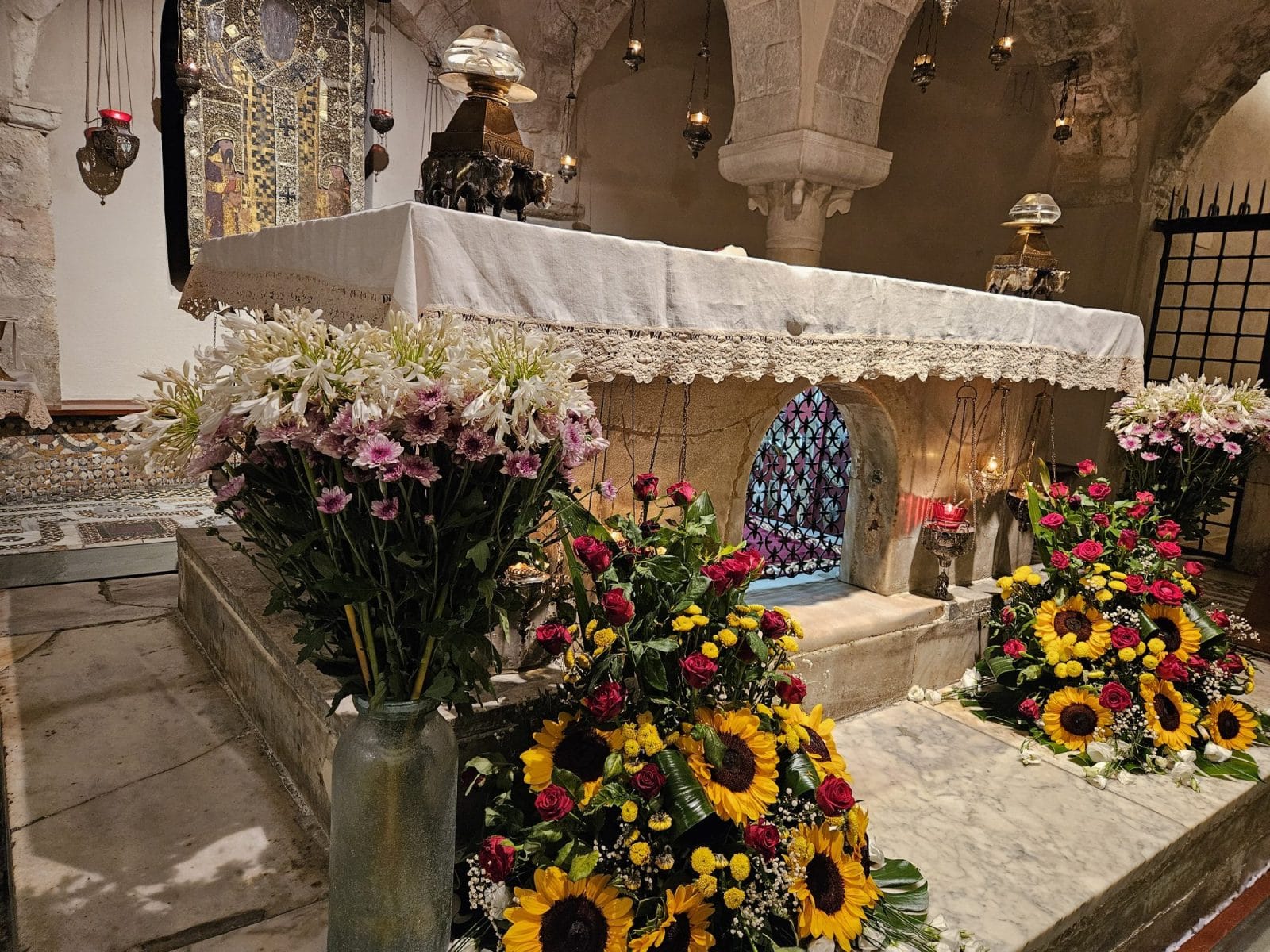 Basilica of Saint Nicholas Tomb