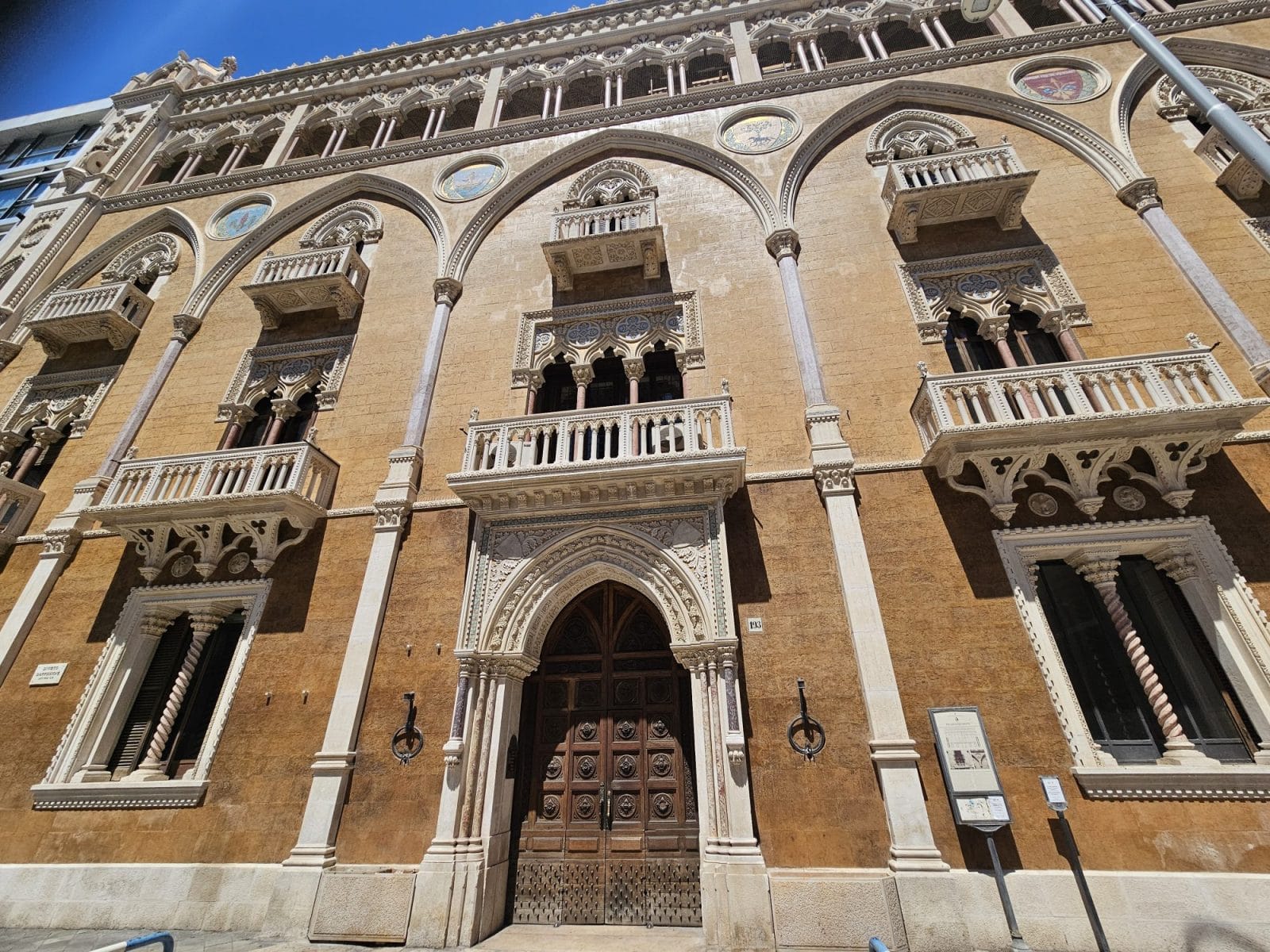 Palazzo Fizzarotti Bari
