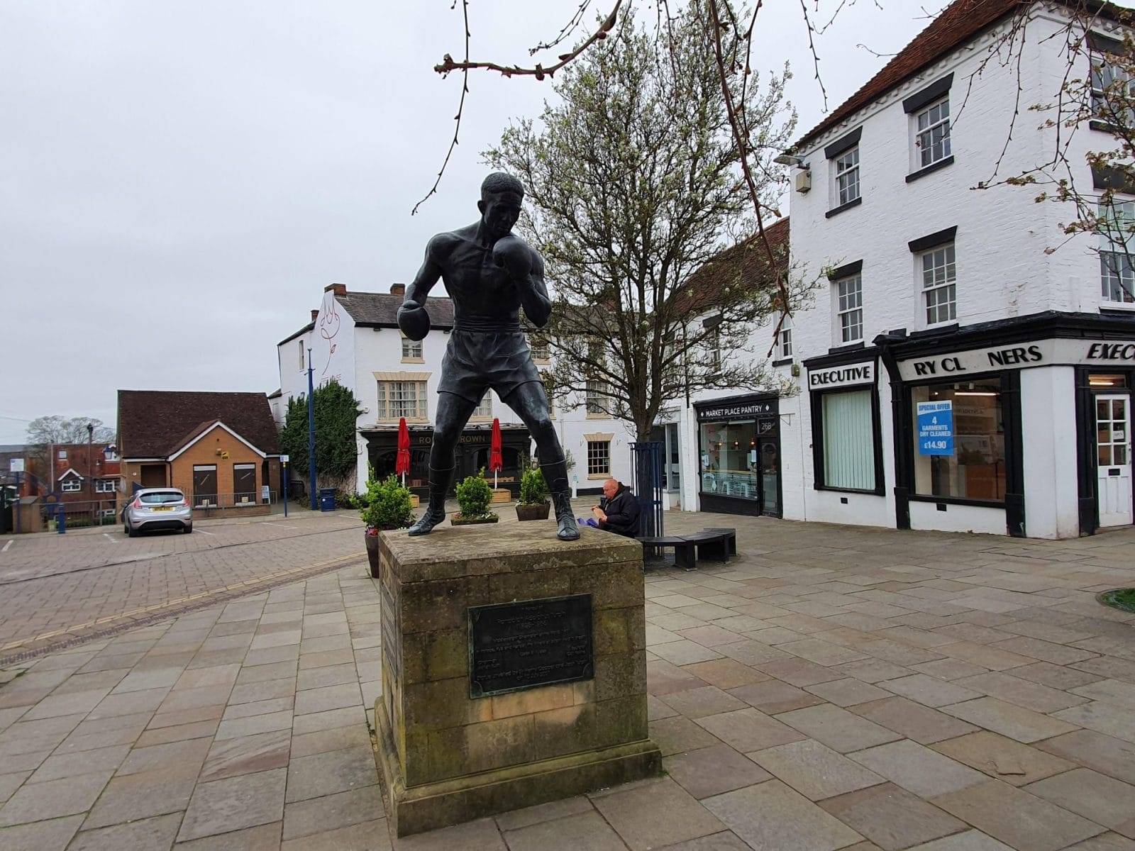 Randolph Turpin Statue
