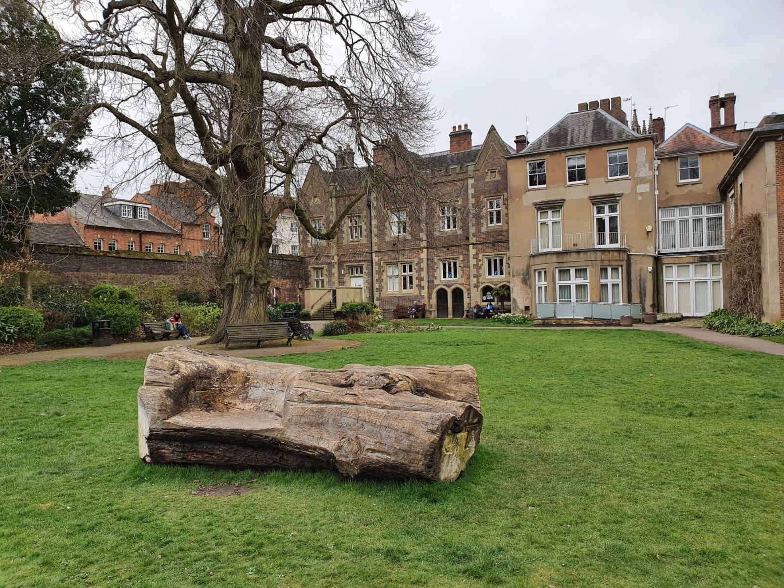 Warwick Visitor Centre Garden