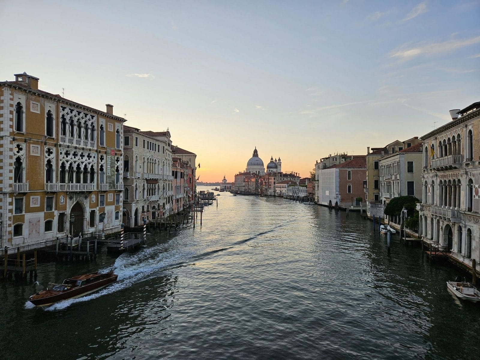 Ponte dell'Accademia Views Sunrise