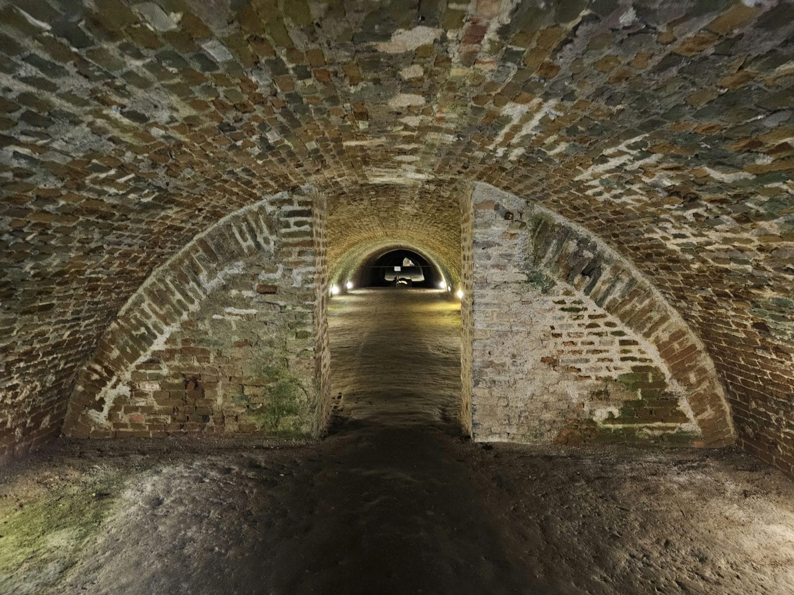 Tunnel