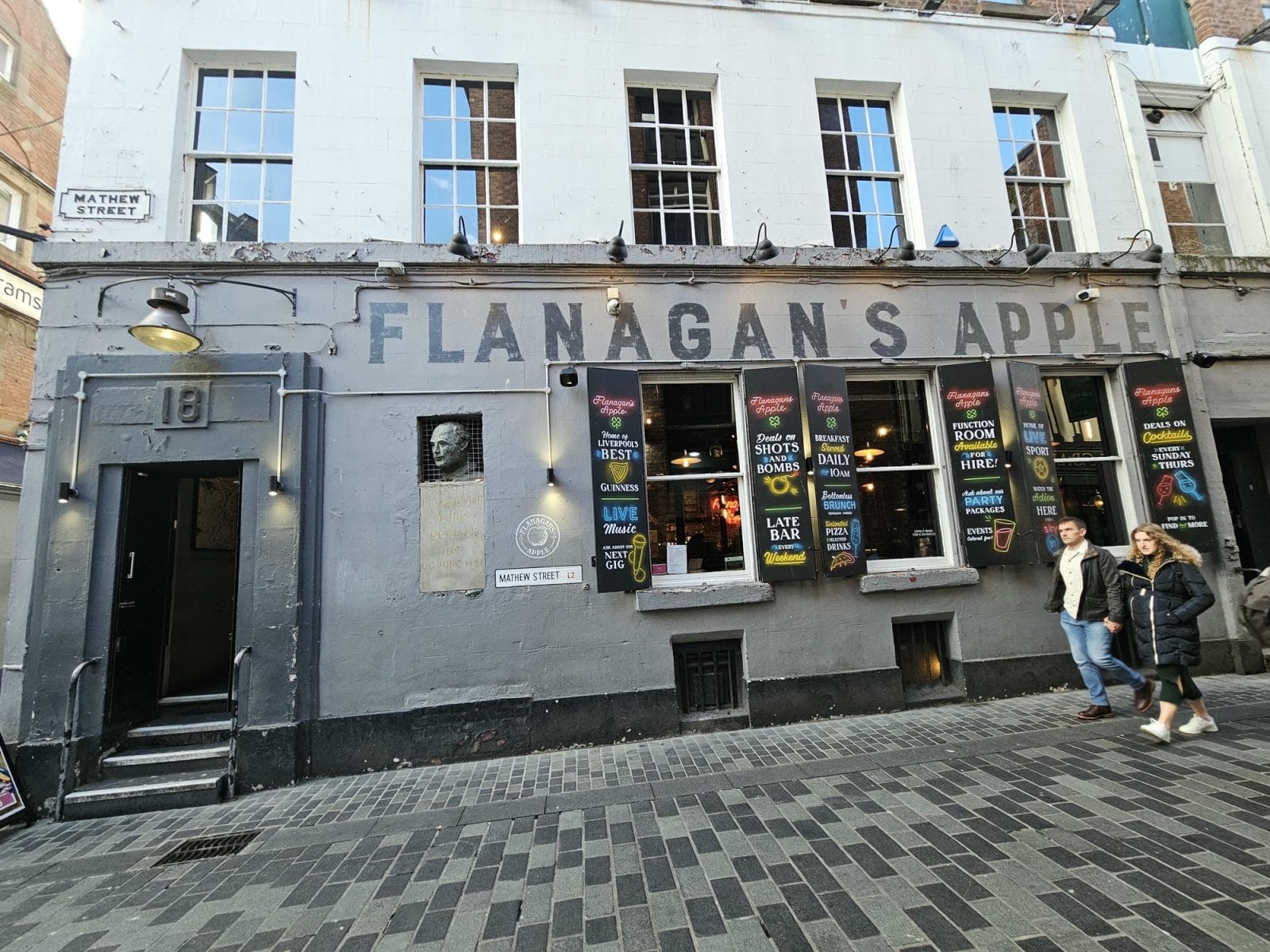 Flanagans Apple