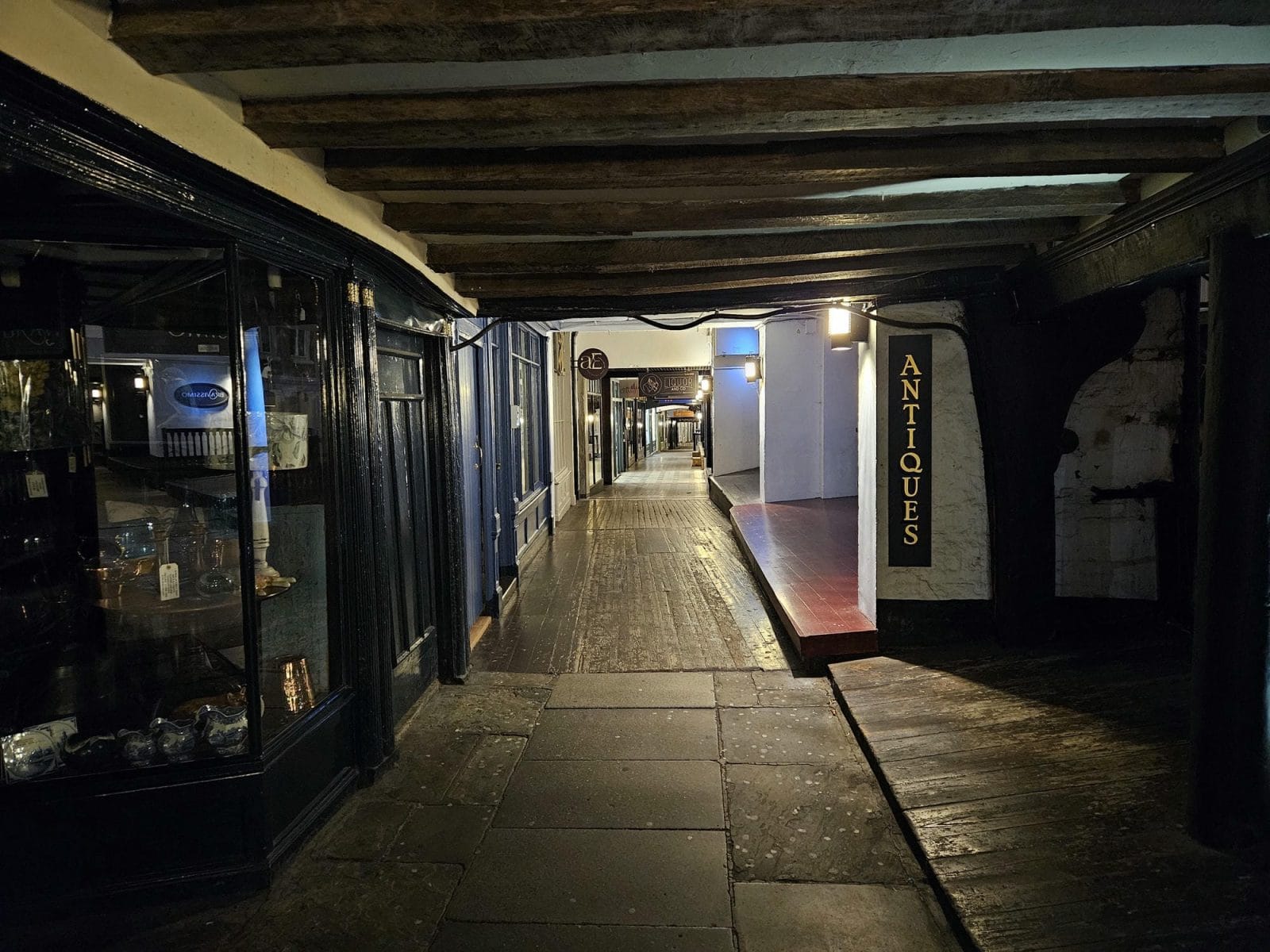 Chester Rows Empty