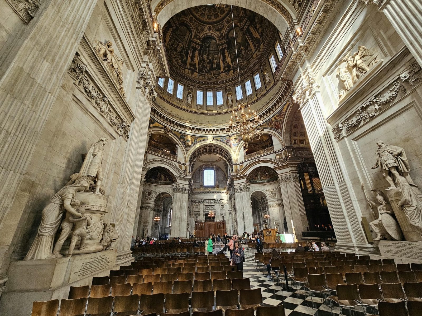 Is St Paul's Cathedral Worth Visiting