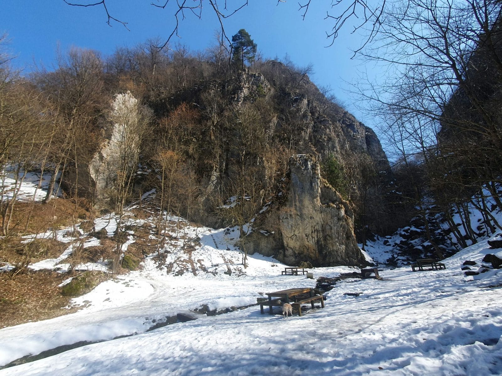 Solomons Rocks Picnic Site