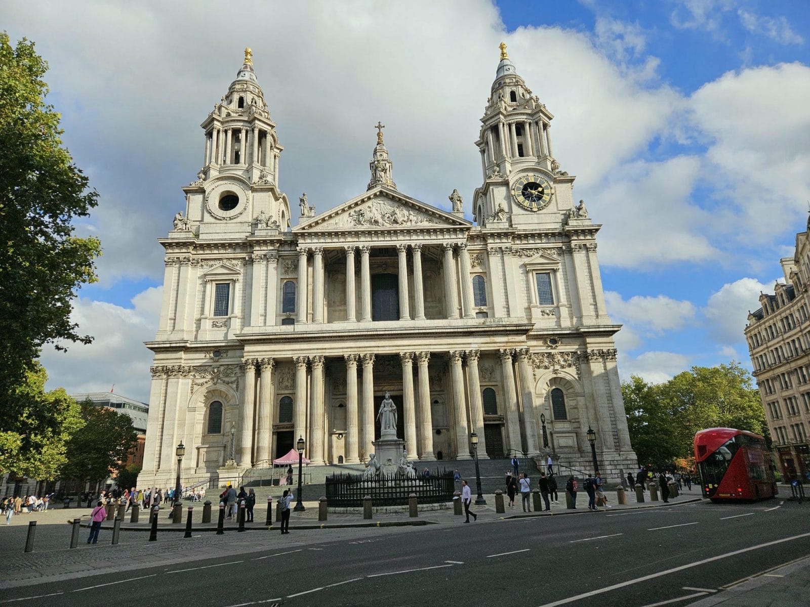 St Pauls Cathedral Street