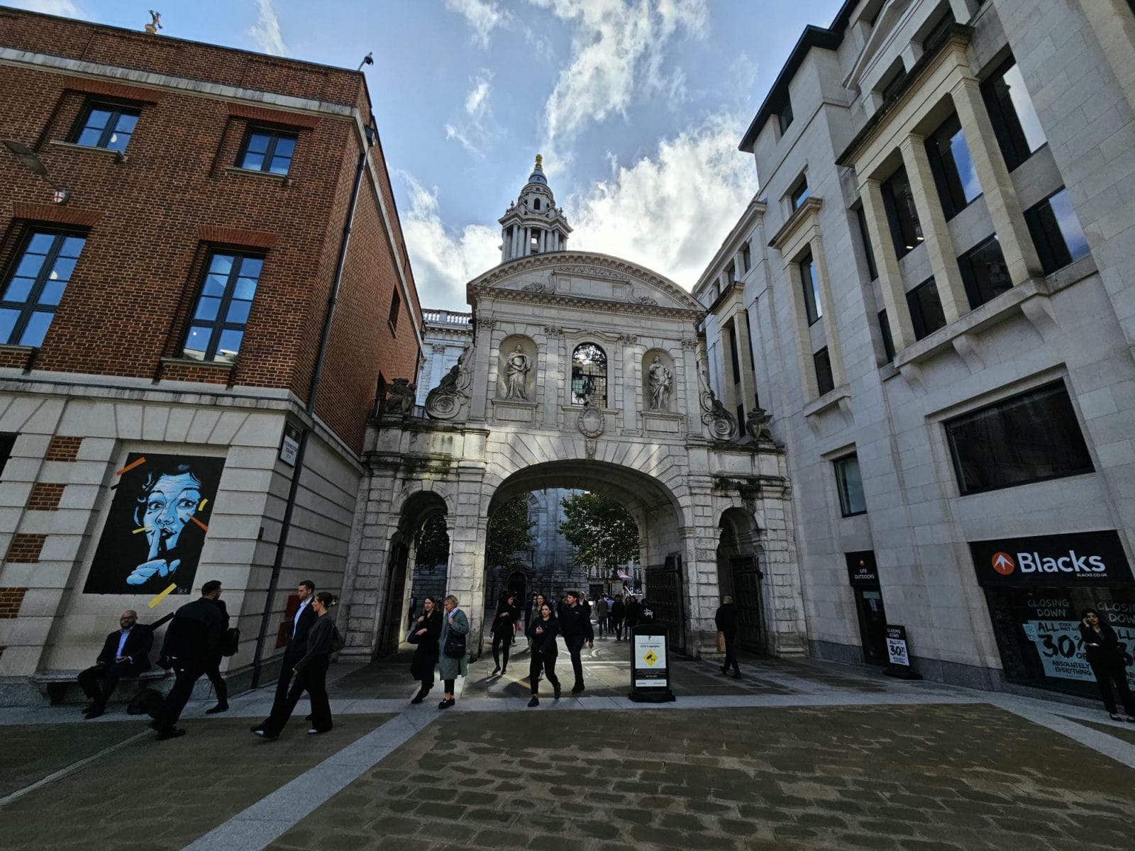 Temple Bar near st Pauls cathedral