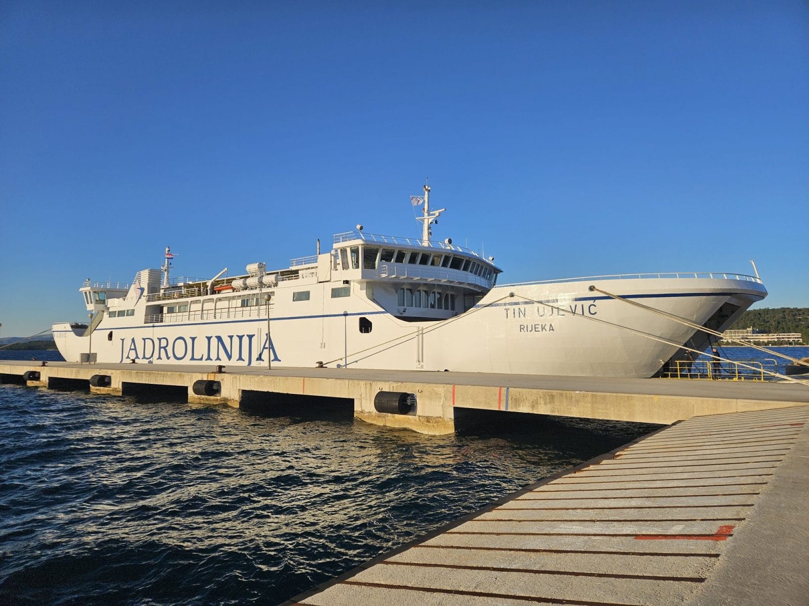 Ferry Stari Grad