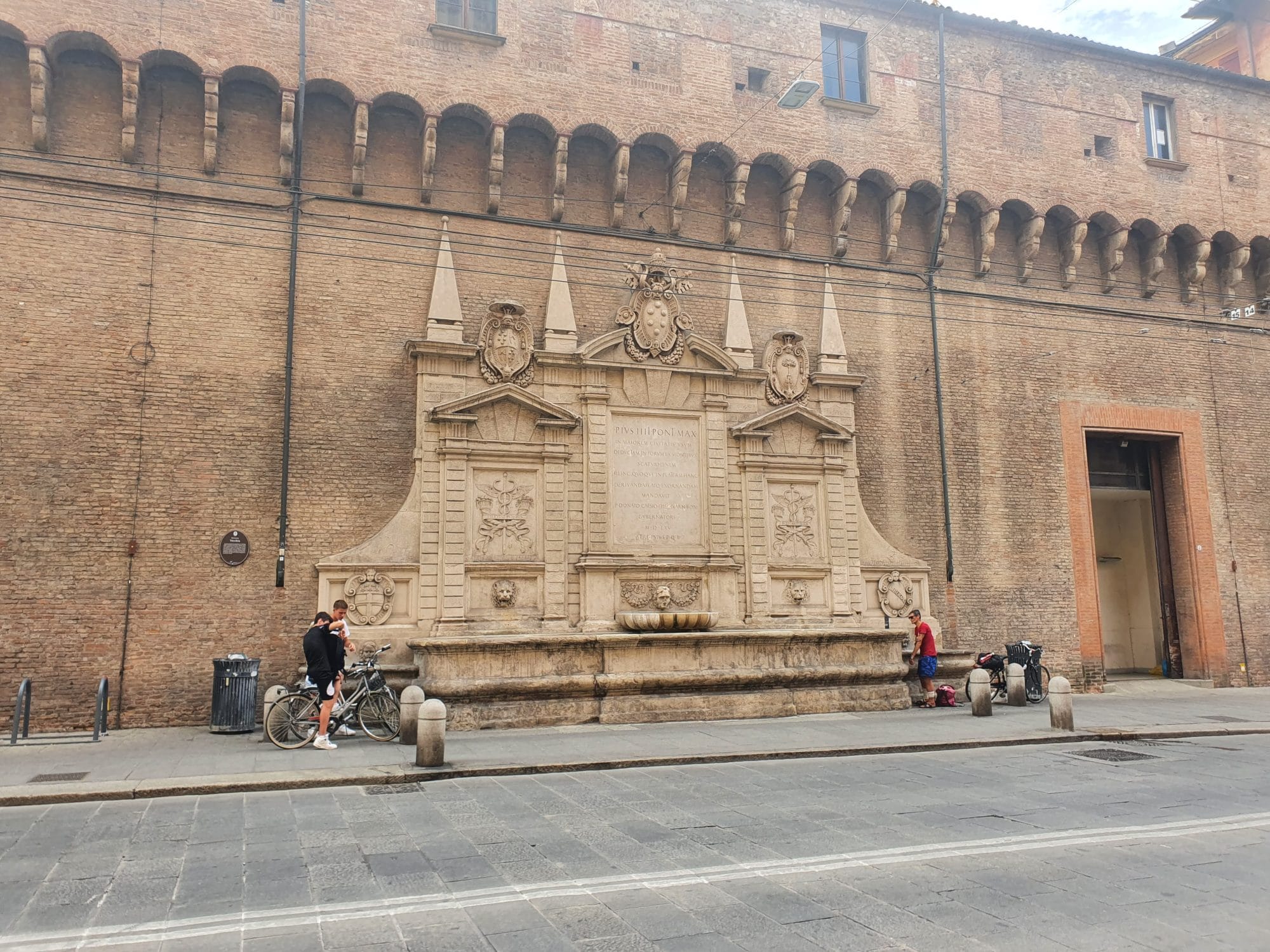 Fontana Vecchia