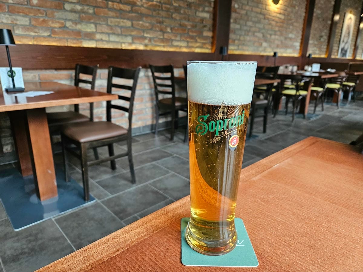 Deák Étterem Beer