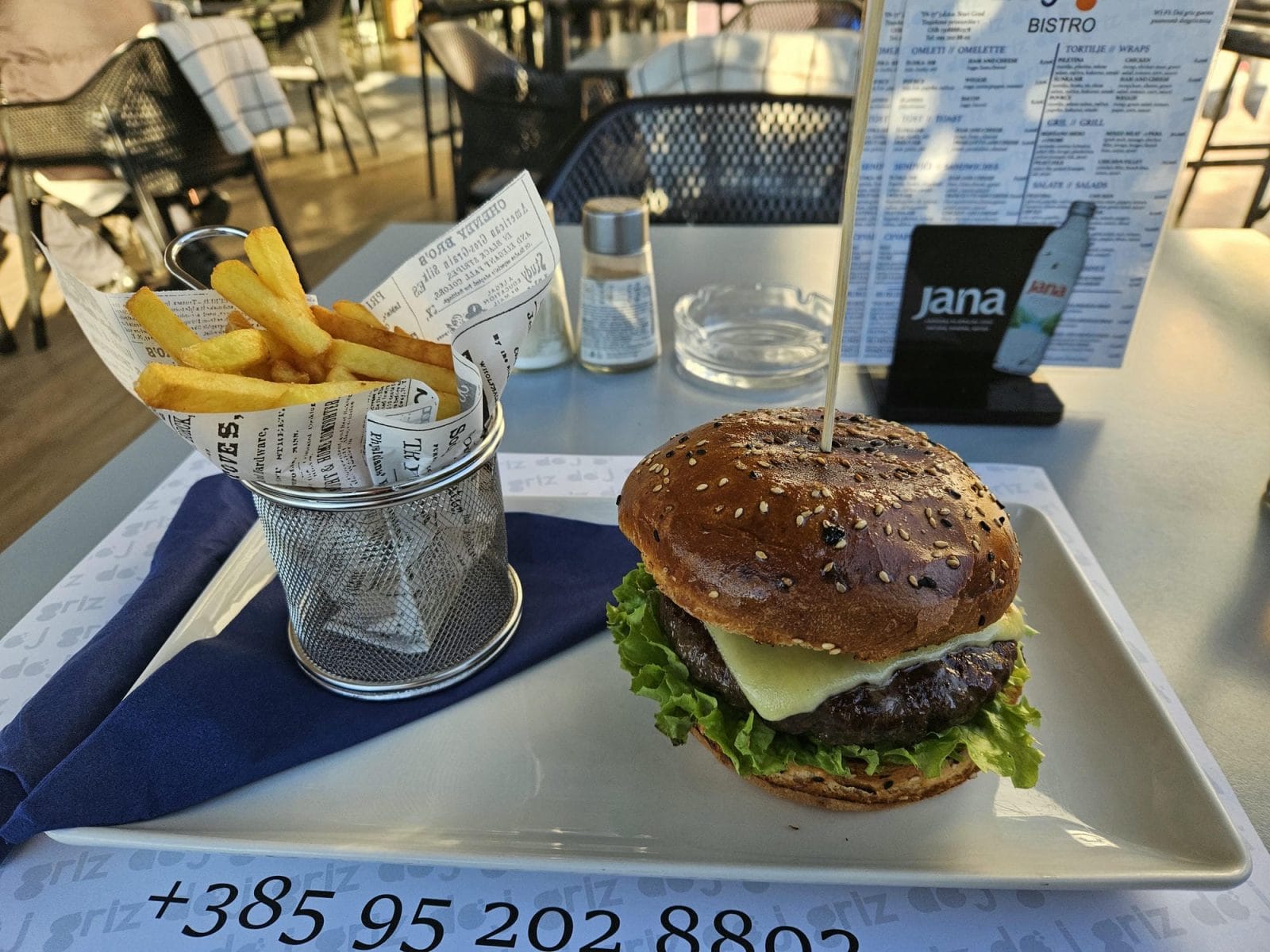 Chevap Burger