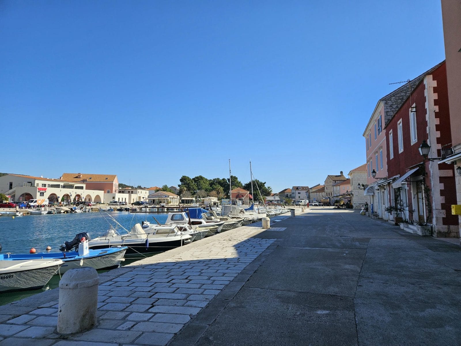 Riva Stari Grad