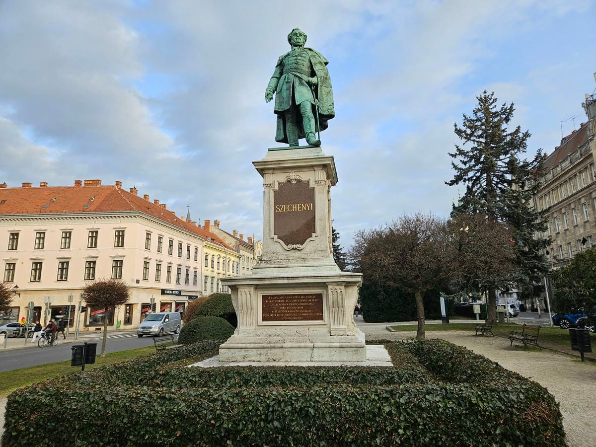 Széchenyi Statue