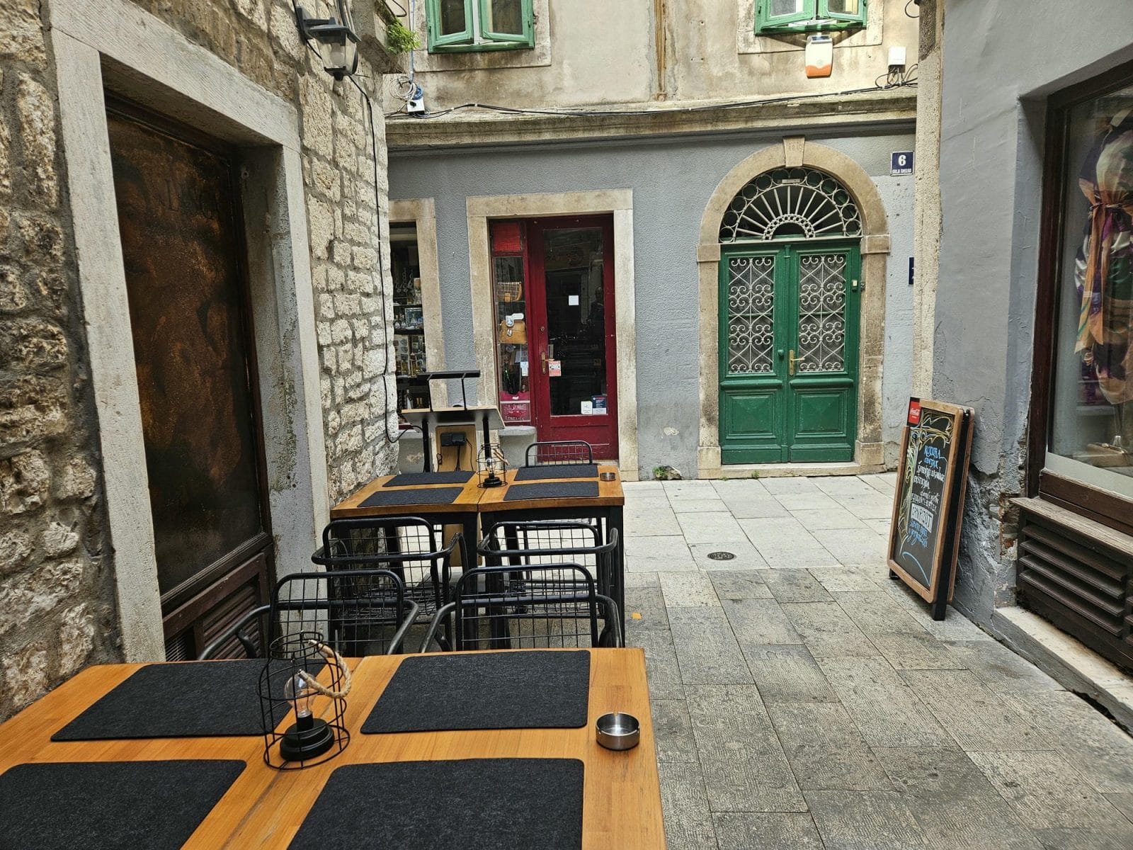 Konoba Centar Šibenik Outside