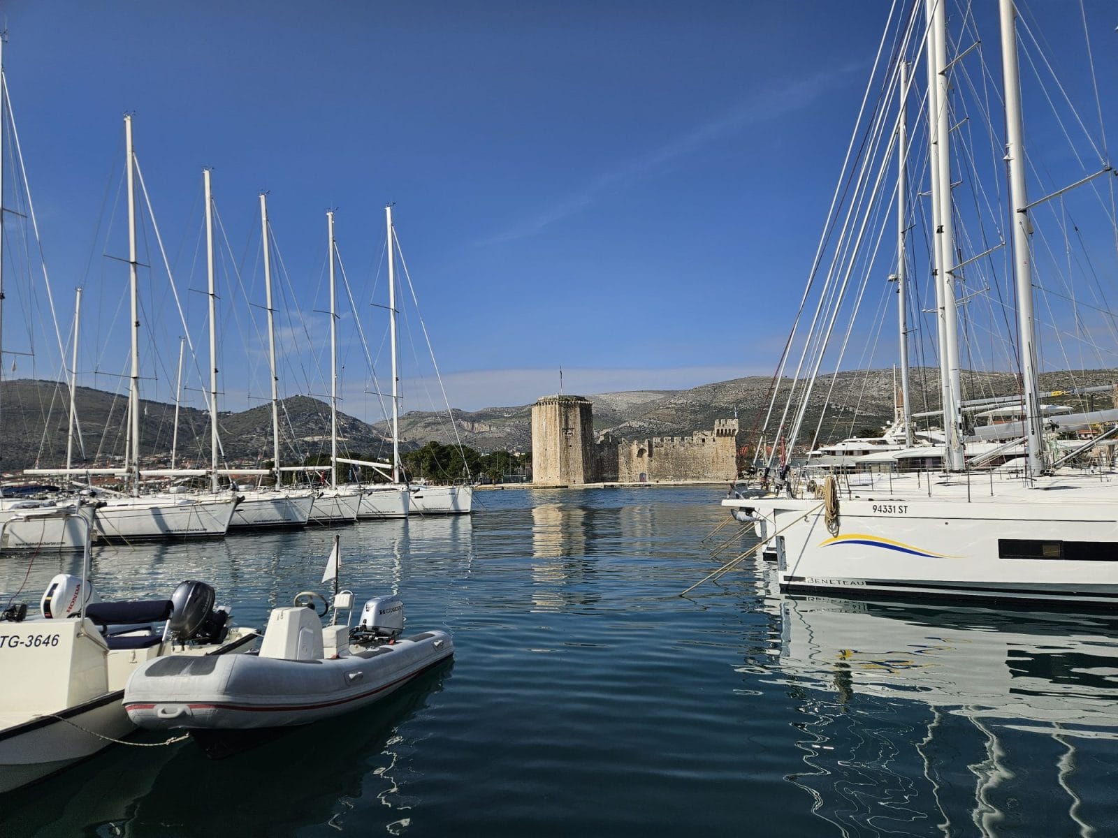 Castle & Boats
