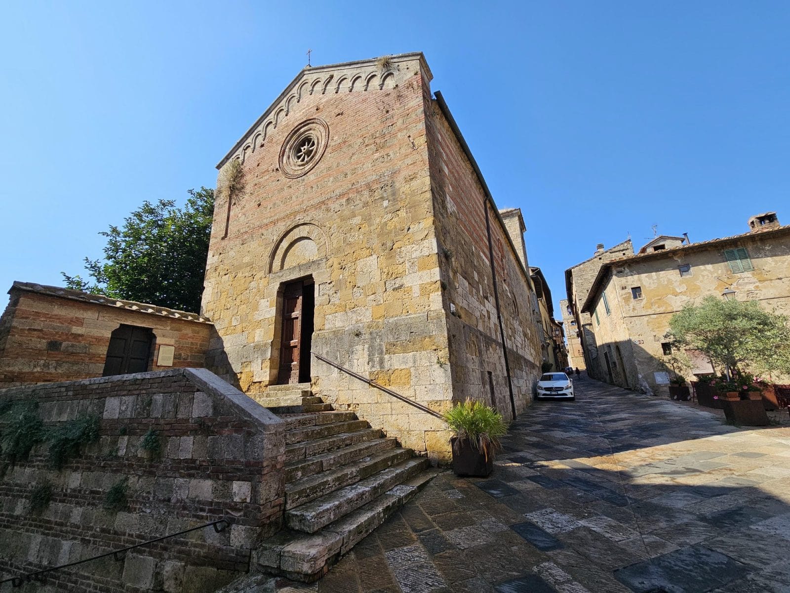 Chiesa di Santa Maria in Canonica