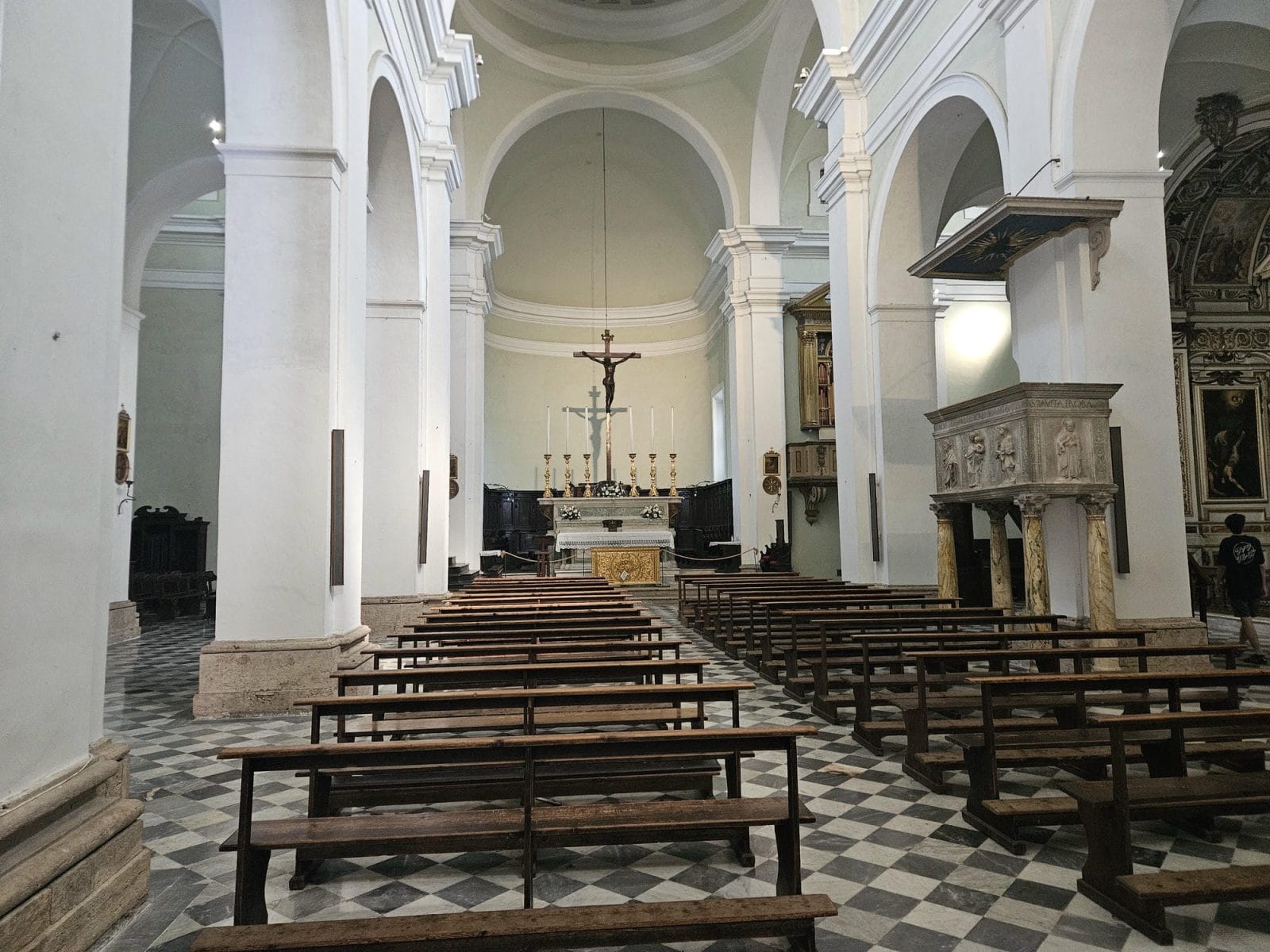 Duomo di colle inside