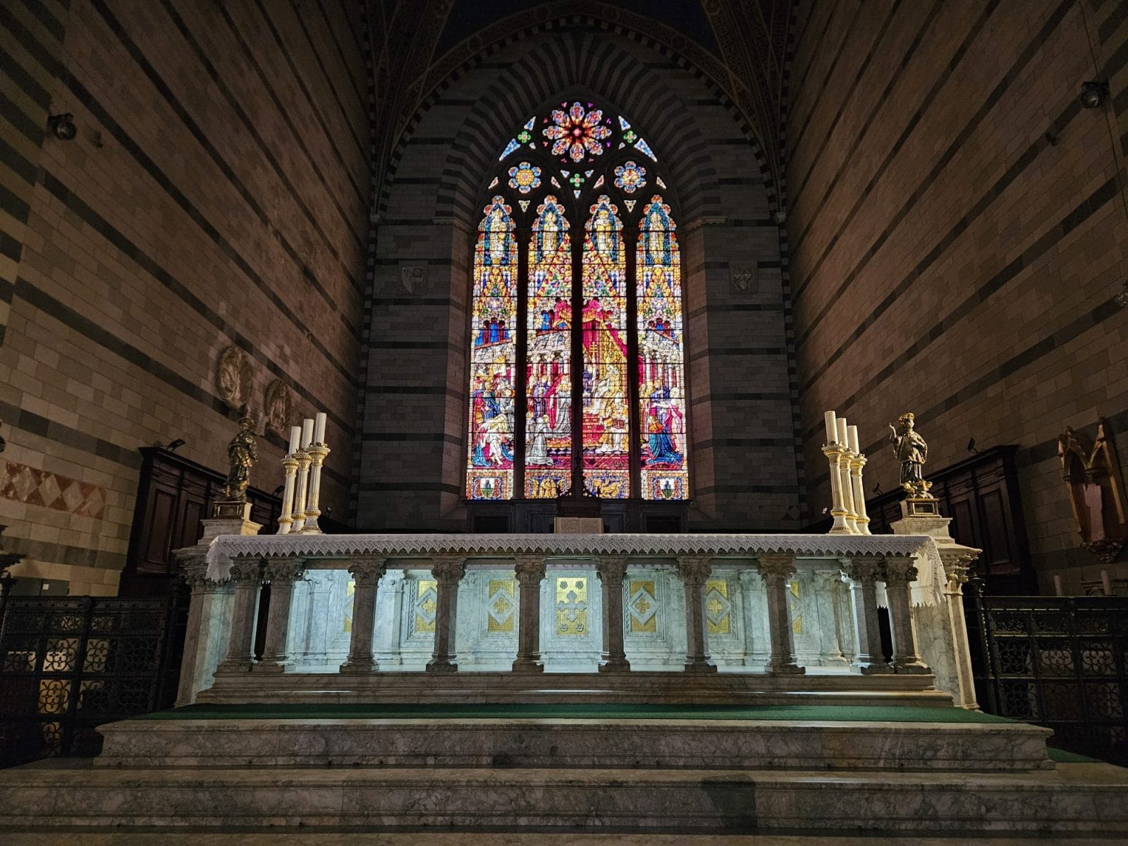 Basilica of San Francesco Altar